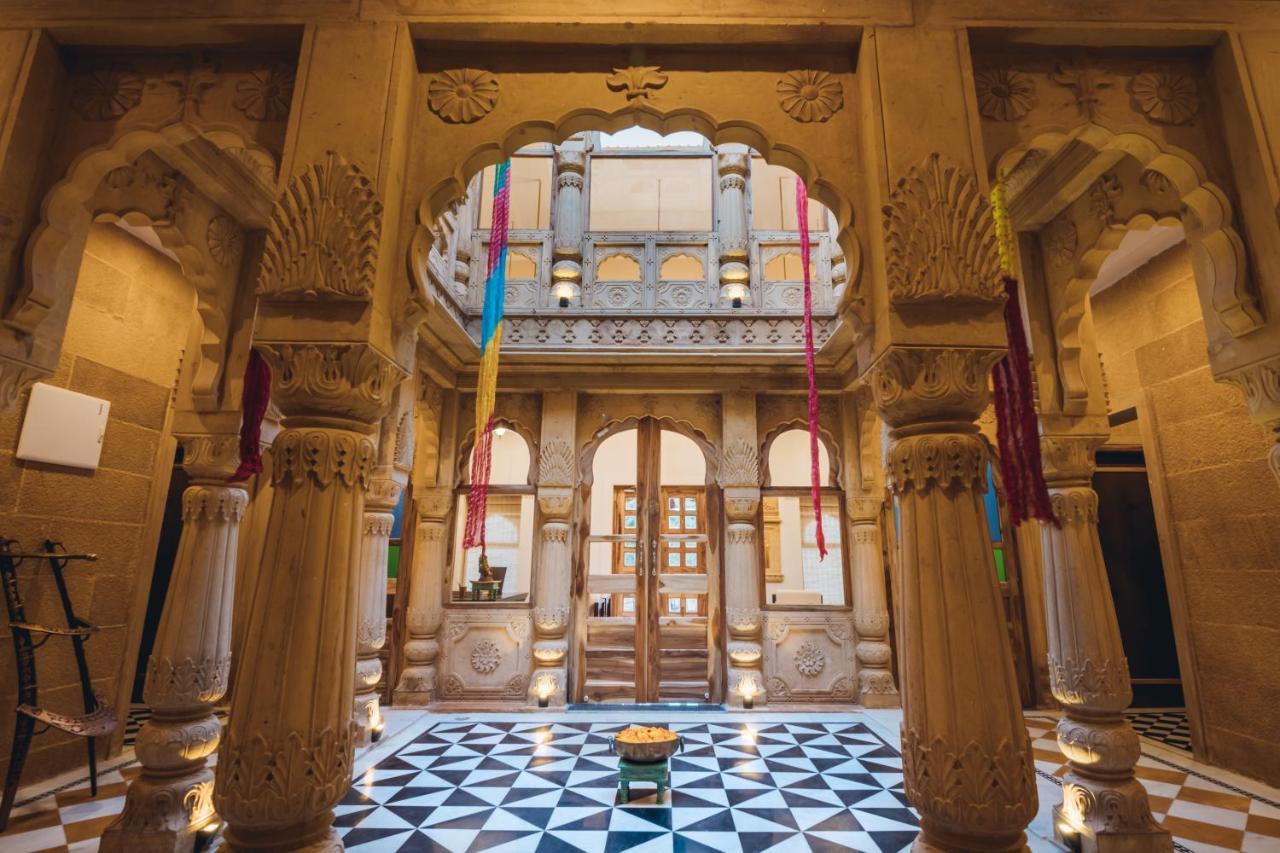 Hotel Dev Garh Джайсалмер Экстерьер фото