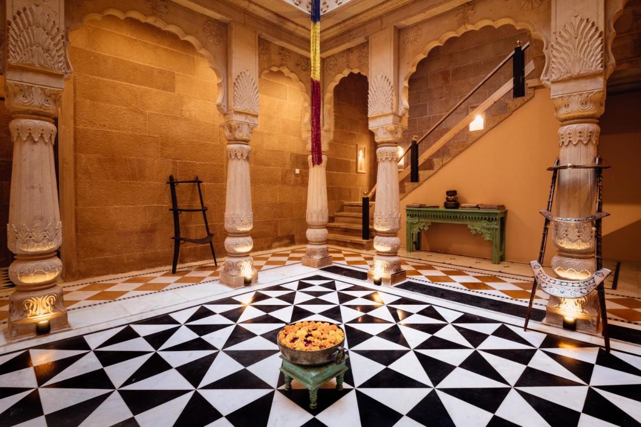 Hotel Dev Garh Джайсалмер Экстерьер фото