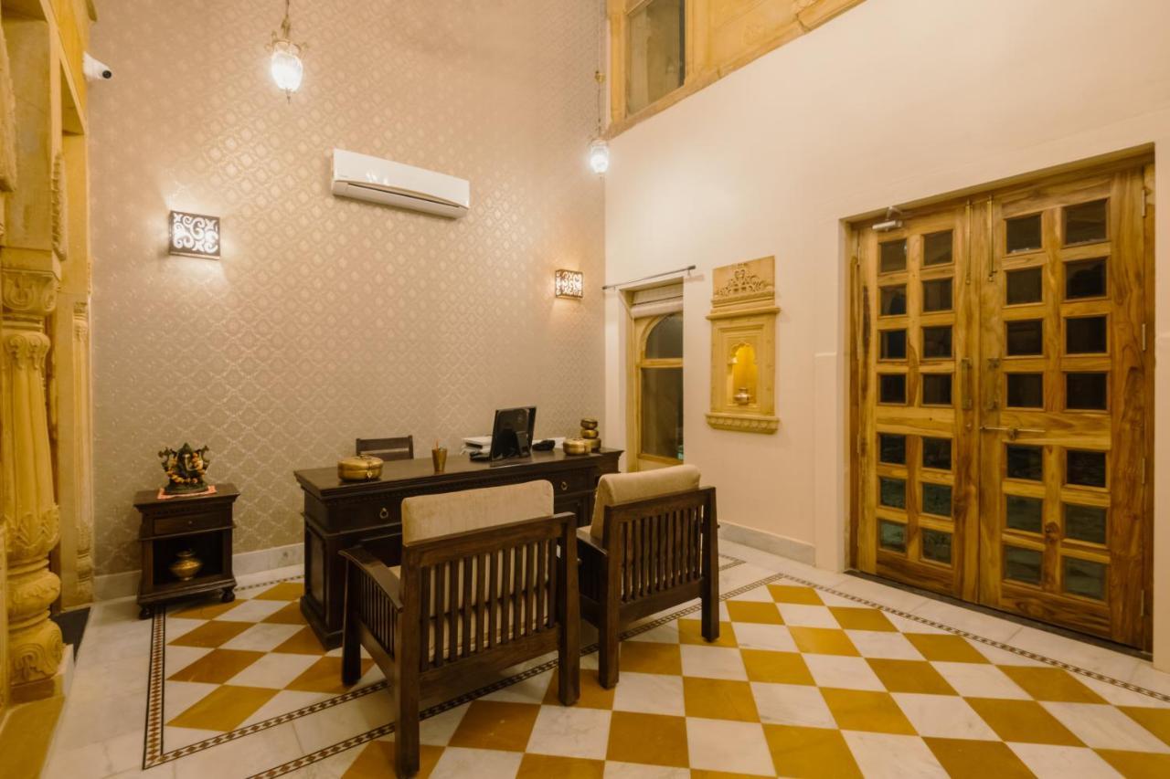 Hotel Dev Garh Джайсалмер Экстерьер фото