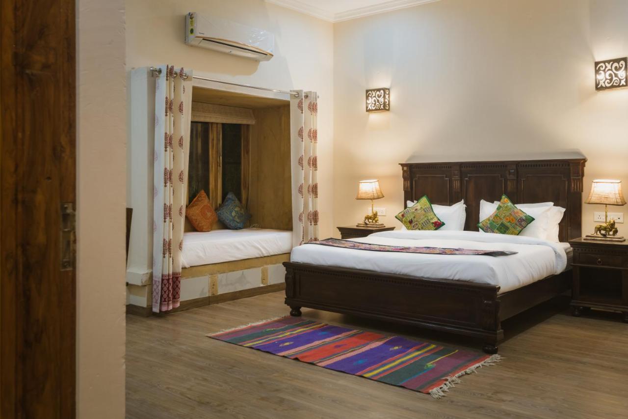 Hotel Dev Garh Джайсалмер Экстерьер фото